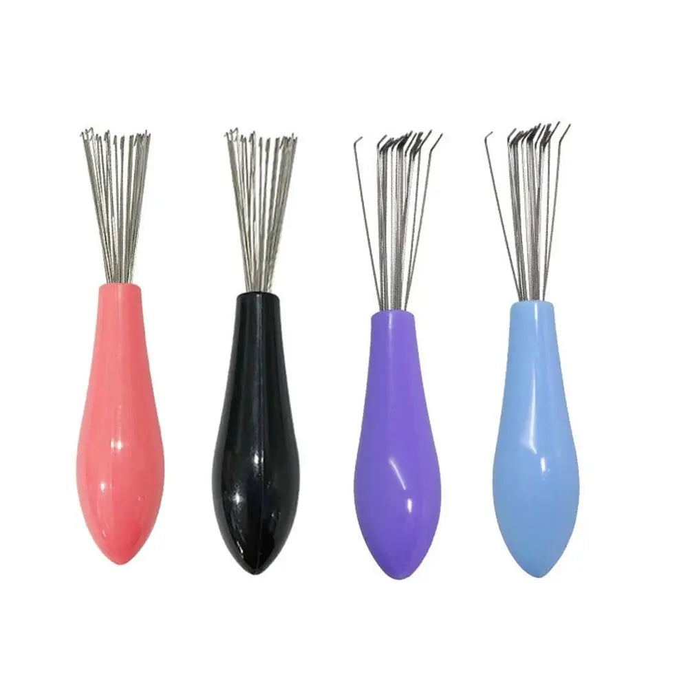 Hairbrush & Comb Cleaner