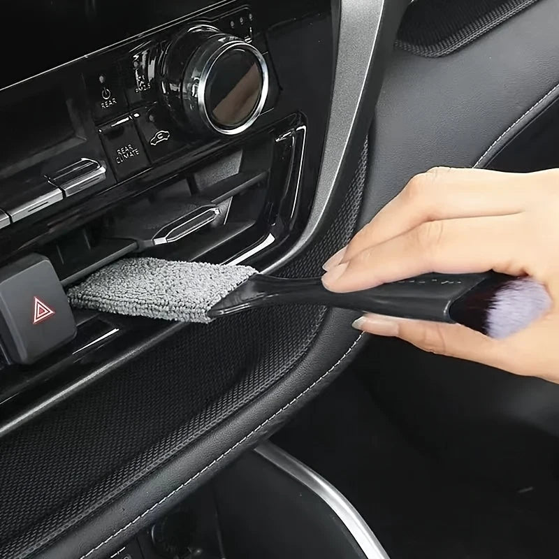 Soft-Bristle Interior Detailing Brush